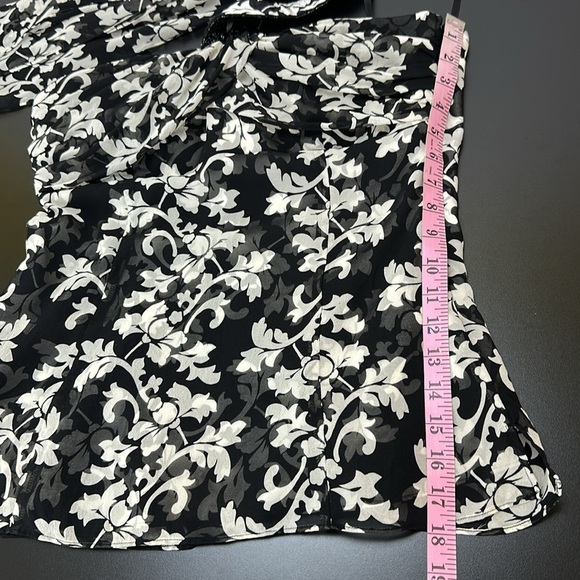 White House Black Market 100% Silk Floral Print Halter Top Beaded Detail 12 - Picture 10 of 13